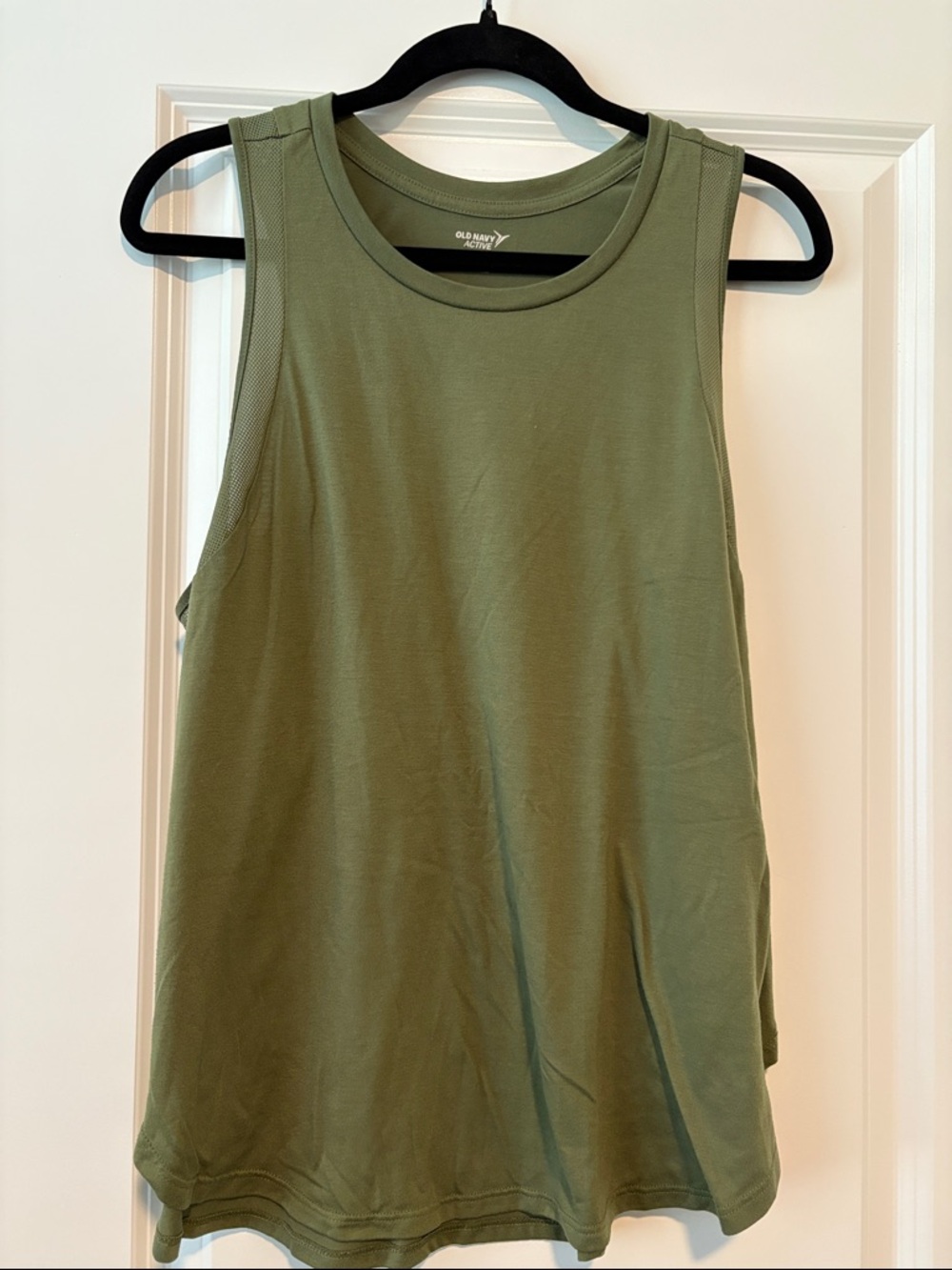 Women’s Old Navy Active Olive Green Tank Top size XL